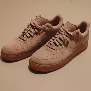 Mens Nike Air Force 1 Low Particle Pink Suede Size 12    AA1117-600